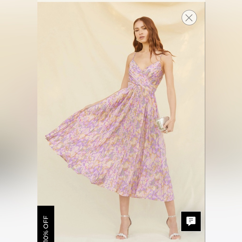 ASTR the label Pleated Twist Bust Midi Dress